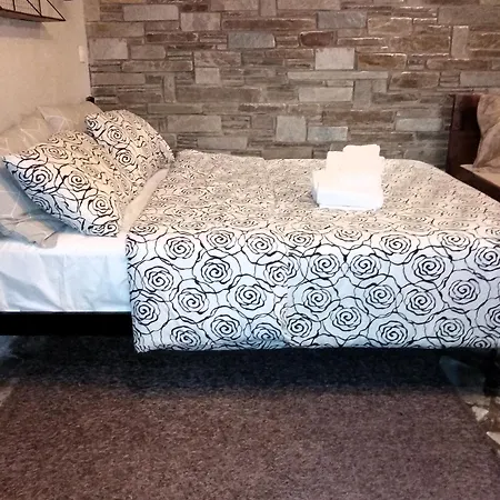 καλύβη Dom wakacyjny *